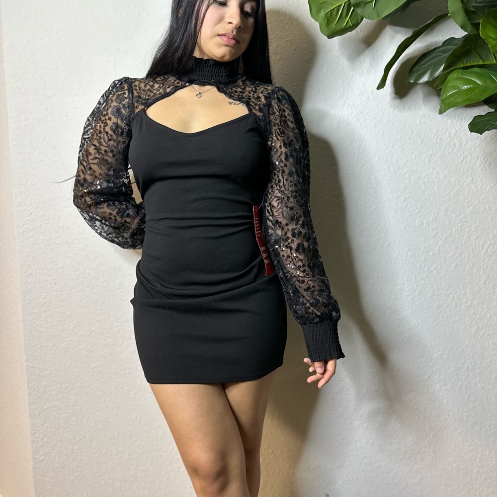 Black Long Sleeve Lace Dress - MAX+ASH - Size M Junior - New Without Tags